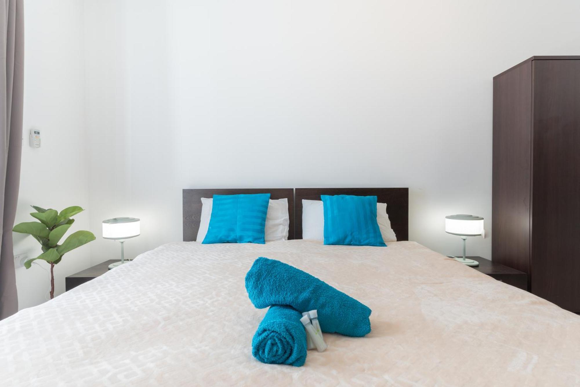 2 Bedroom In Central St Julians Prime Location In Paceville Apt 3 By Vaganza Saint Julian's Ngoại thất bức ảnh